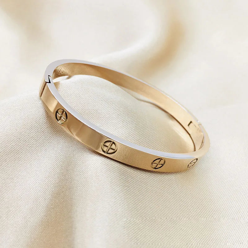2024 Cross Design Bracelet&Bangle Gold Color Waterproof Stainless Steel Luxury Brand Bangles for Women Gift Drop Shipping