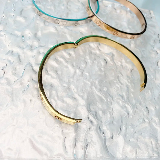 2024 Cross Design Bracelet&Bangle Gold Color Waterproof Stainless Steel Luxury Brand Bangles for Women Gift Drop Shipping